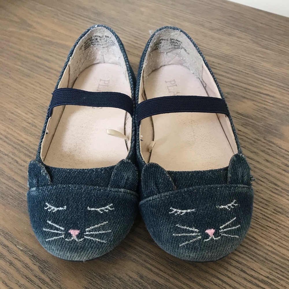 Children’s Place Denim Cat Face Flats Size 7